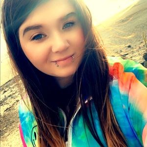 Meet your Posher, Lexie